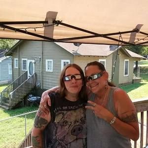 Meet your Posher, Crystal